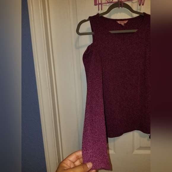 Juice Couture Blouse Long Sleeve Size M Color Burgandy - Picture 4 of 6